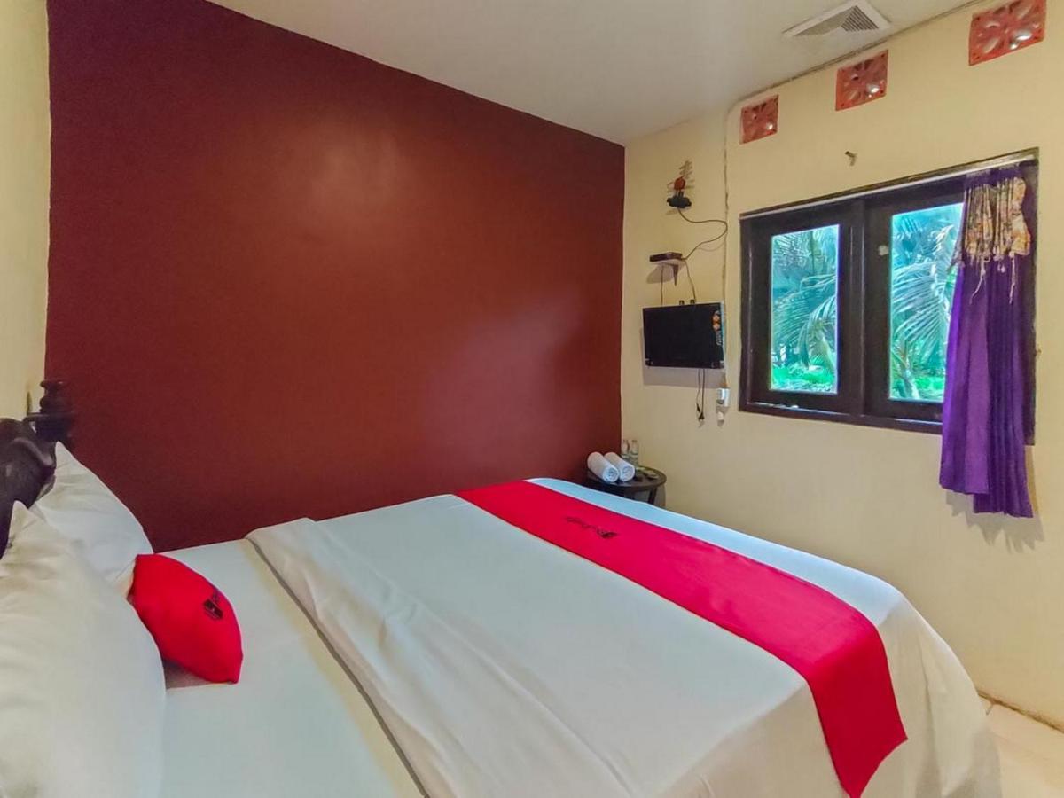 Reddoorz At Pacet Mojokerto Hotel Екстериор снимка